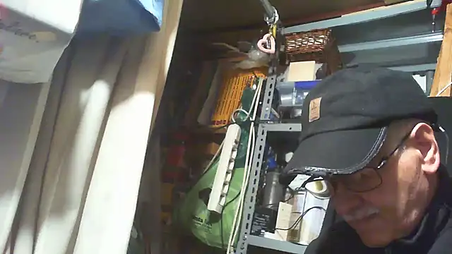 Snapshot of nonnomaturobisex chatting on 10-12-25, 08:37 nonnomaturobisex online show from 10-12-25, 08:37