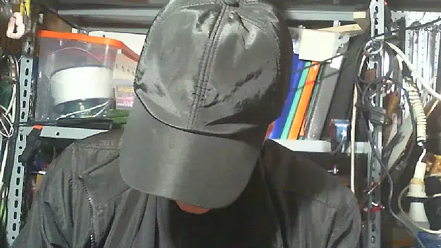 Snapshot of nonnomaturobisex chatting on 11-17-25, 08:07 nonnomaturobisex online show from 11-17-25, 08:07