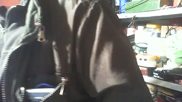 Snapshot of nonnomaturobisex chatting on 11-05-25, 05:38 nonnomaturobisex online show from 11-05-25, 05:38