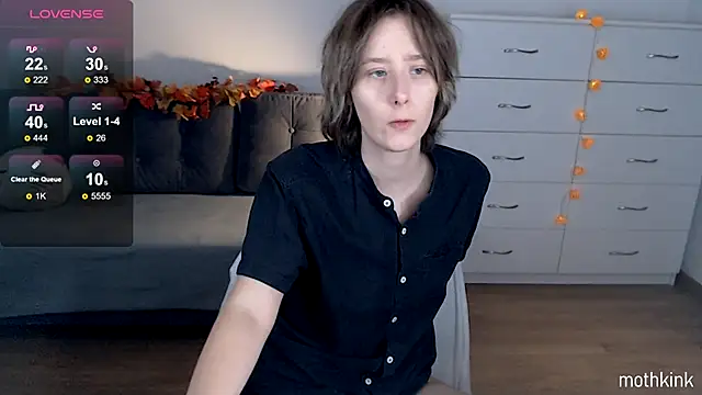 mothkink online show from 10-23-25, 06:06