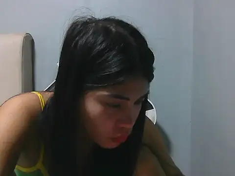 Miss unknown online show from 09-09-25, 01:38