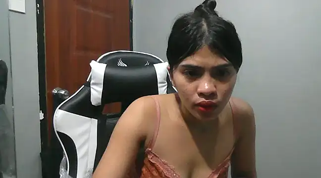 Miss unknown online show from 02-19-25, 07:28