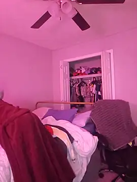 oliviaprettypussy online show from 05-13-26, 02:40