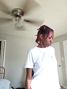 oliviaprettypussy online show from 04-12-26, 09:29