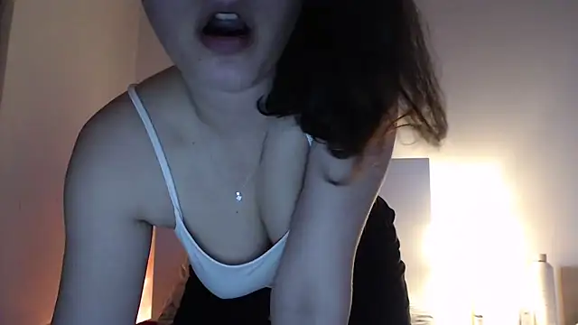 Snapshot of ocean_eyess_ chatting on 02-28-26, 04:50 ocean eyess online show from 02-28-26, 04:50