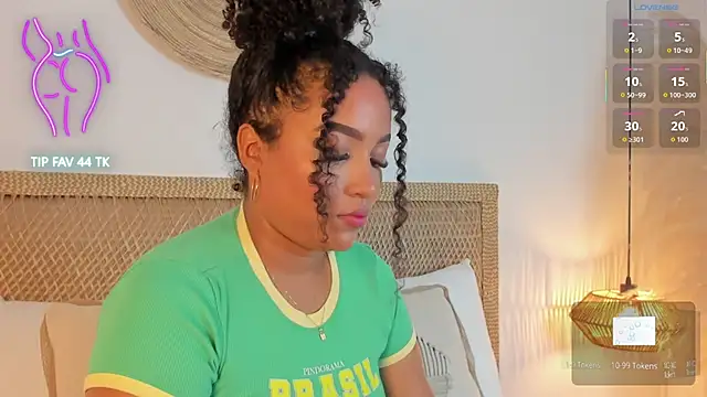 cloe 25 online show from 09-25-25, 02:06