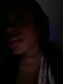 Snapshot of Tikalalin chatting on 02-26-25, 02:49 Tikalalin online show from 02-26-25, 02:49