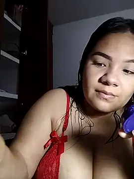 Snapshot of Van3orgasm4me chatting on 09-22-25, 05:30 Van3orgasm4me online show from 09-22-25, 05:30