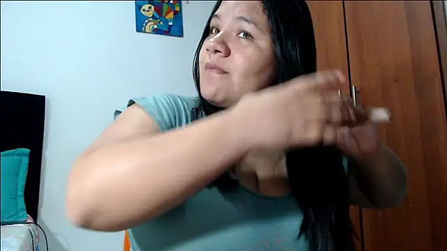 Snapshot of Van3orgasm4me chatting on 05-06-26, 04:27 Van3orgasm4me online show from 05-06-26, 04:27
