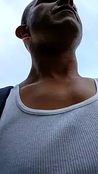 Roberts8inchcock online show from 12-22-25, 05:24