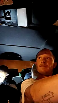 Roberts8inchcock online show from 11-19-25, 06:13