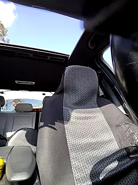 Roberts8inchcock online show from 02-06-26, 07:54