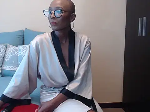 yummycherryxx online show from 04-08-26, 07:43