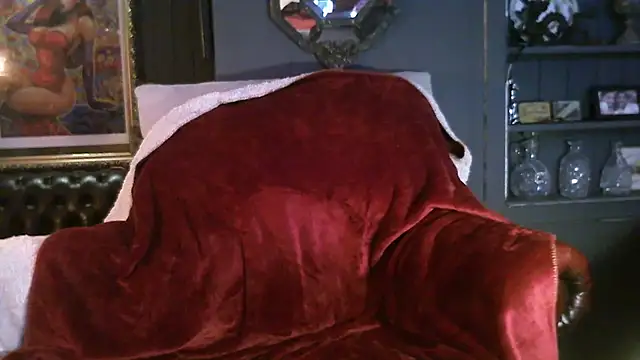 Trapods online show from 12-22-24, 12:50