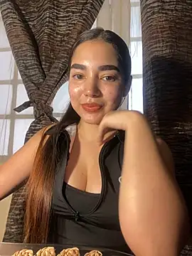 Snapshot of DulceChloe99 chatting on 02-23-26, 10:21 DulceChloe99 online show from 02-23-26, 10:21