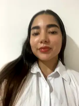 Snapshot of DulceChloe99 chatting on 01-07-26, 01:21 DulceChloe99 online show from 01-07-26, 01:21