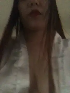 Snapshot of DulceChloe99 chatting on 02-18-25, 08:36 DulceChloe99 online show from 02-18-25, 08:36