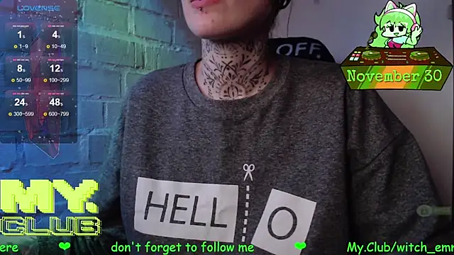 Witch Emma online show from 11-30-25, 01:23