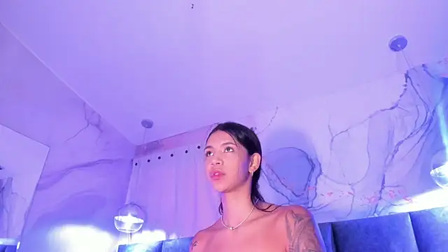 Snapshot of AntonellaRossi chatting on 02-04-26, 07:42 AntonellaRossi online show from 02-04-26, 07:42