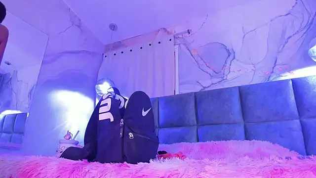 AntonellaRossi online show from 03-11-26, 07:52