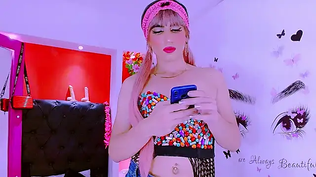 priscilahotker online show from 03-08-25, 01:25