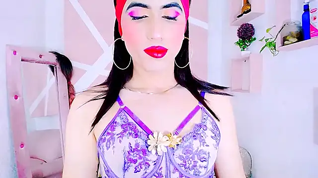 priscilahotker online show from 09-10-25, 05:39