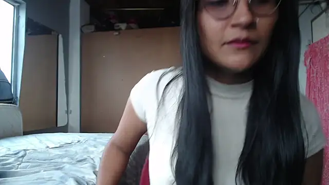 Snapshot of leah-666 chatting on 07-22-26, 04:53 leah-666 online show from 07-22-26, 04:53