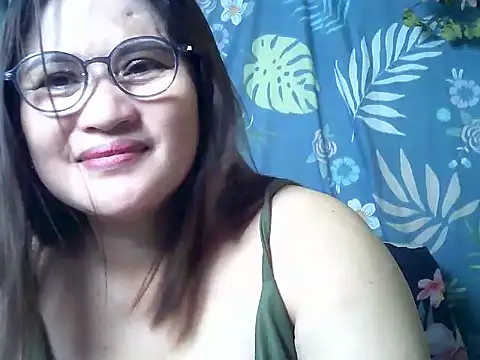 Snapshot of Amazing_Angel22 chatting on 05-30-26, 03:13 Amazing Angel22 online show from 05-30-26, 03:13