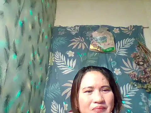 Snapshot of Amazing_Angel22 chatting on 05-17-26, 02:22 Amazing Angel22 online show from 05-17-26, 02:22