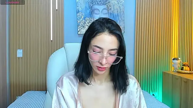 Snapshot of barbie_scoth_ chatting on 05-25-26, 11:47 barbie scoth online show from 05-25-26, 11:47
