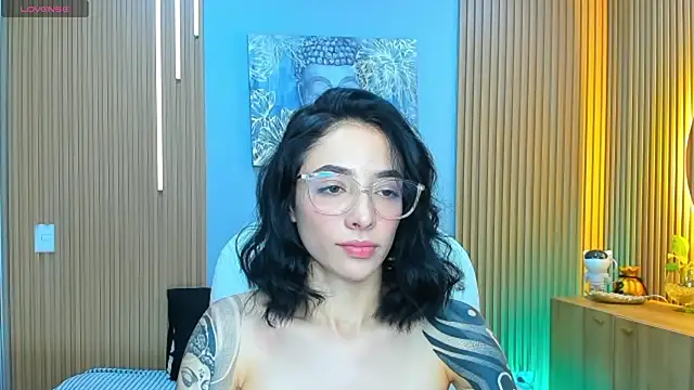 Snapshot of barbie_scoth_ chatting on 05-31-26, 03:34 barbie scoth online show from 05-31-26, 03:34