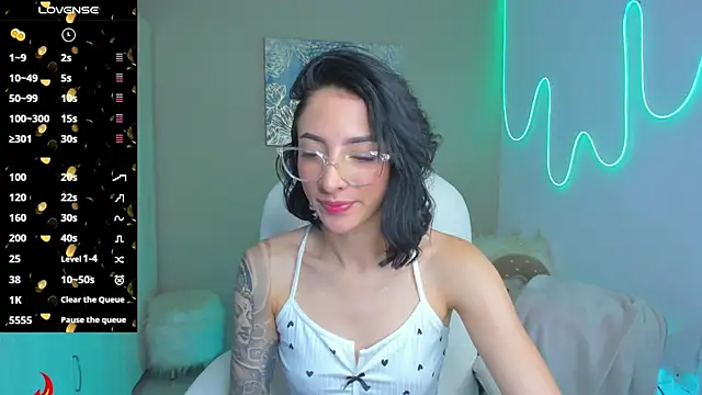 Snapshot of barbie_scoth_ chatting on 10-01-25, 10:02 barbie scoth online show from 10-01-25, 10:02