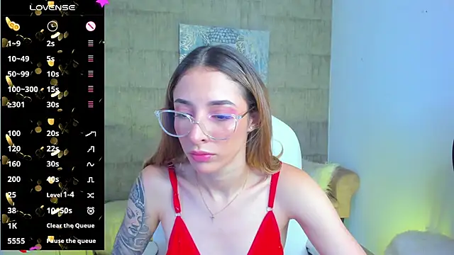 Snapshot of barbie_scoth_ chatting on 02-19-25, 09:14 barbie scoth online show from 02-19-25, 09:14