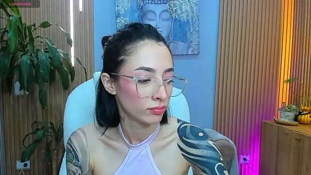 barbie scoth  online show from 04-17-26, 06:44