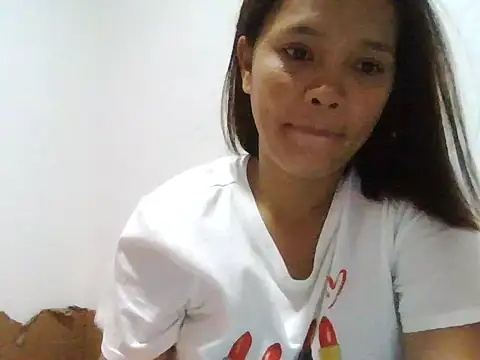 Snapshot of Silly_Girl21 chatting on 07-19-26, 10:45 Silly Girl21 online show from 07-19-26, 10:45
