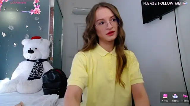 KateJonson online show from 04-19-26, 06:47