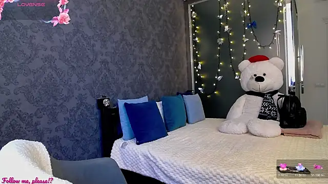 KateJonson online show from 10-20-25, 12:06