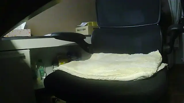 suedel65 online show from 03-26-26, 04:11