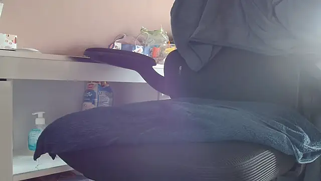 suedel65 online show from 03-10-25, 11:34
