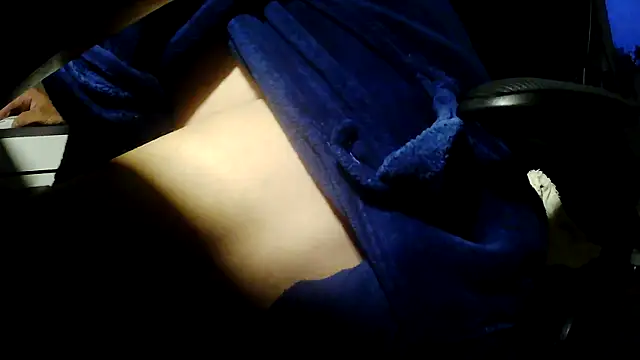 Snapshot of suedel65 chatting on 05-15-26, 03:15 suedel65 online show from 05-15-26, 03:15