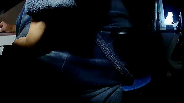 suedel65 online show from 11-30-25, 04:02