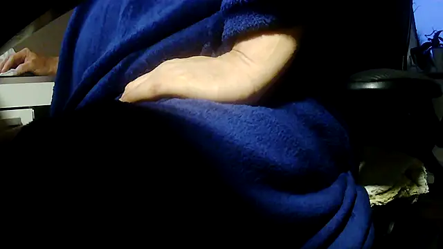 suedel65 online show from 04-11-26, 04:31