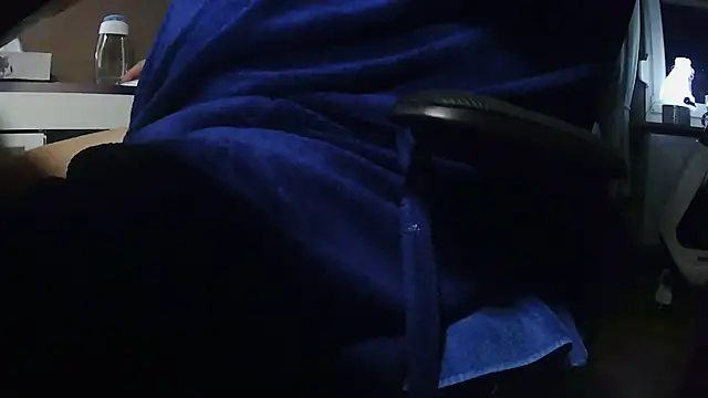 suedel65 online show from 12-19-25, 04:20