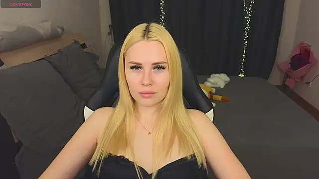 Snapshot of Alenca_hot_sex chatting on 03-02-25, 02:47 Alenca hot sex online show from 03-02-25, 02:47