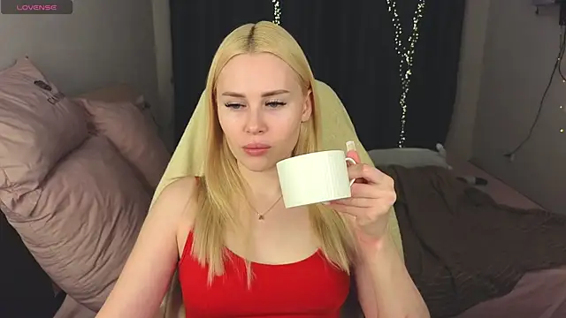 Snapshot of Alenca_hot_sex chatting on 03-15-25, 03:59 Alenca hot sex online show from 03-15-25, 03:59