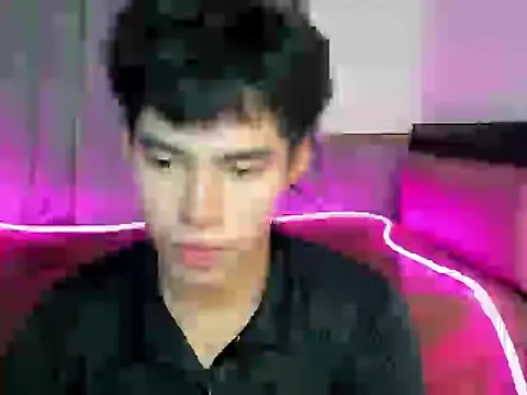 Snapshot of Lightjt04 chatting on 10-07-25, 05:47 Lightjt04 online show from 10-07-25, 05:47