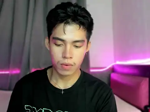 Lightjt04 online show from 10-30-25, 05:54