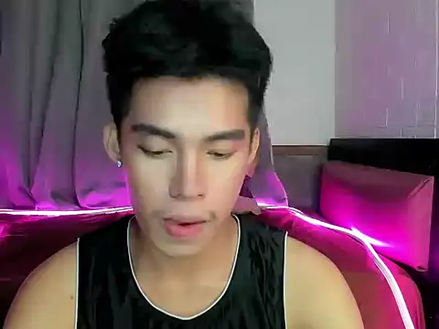 Lightjt04 online show from 10-27-25, 03:02