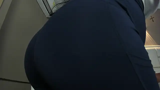  BunnyNaugthy online show from 10-26-25, 01:00