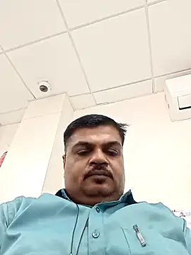 Snapshot of Desi_Londa_143 chatting on 03-18-25, 07:33 Desi Londa 143 online show from 03-18-25, 07:33